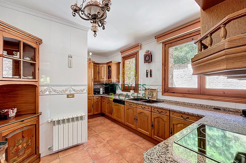 Foto f1843d49-8a29-490a-aa45-9c46e2efe520. Affitto duplex con parcheggio in Sispony La Massana
