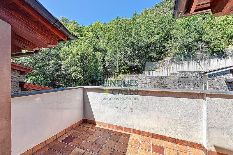 Foto 313d0e33-a06c-4bc2-a386-468b83cfac74. Rent duplex with parking in Sispony La Massana