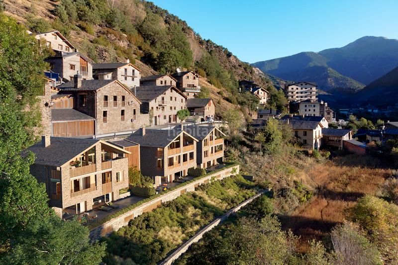 Foto 563c8971-744a-47fc-9525-9db1738da261. Chalet  de nueva construcción en venta en sispony, en La Massana