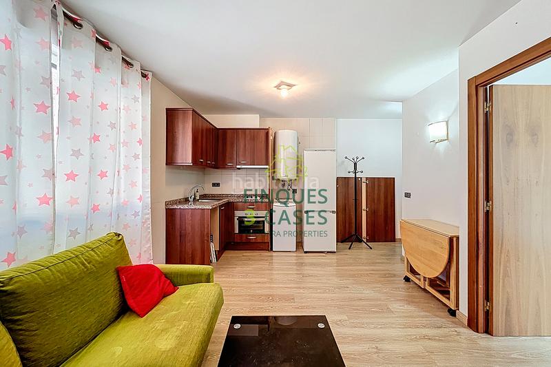 Foto cf0d3c41-1c37-4477-9d49-66b234ff1761. Appartement avec parking dans Pas de La Casa Encamp