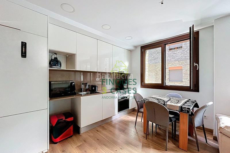 Foto c70765c2-45b7-4a79-adf7-2e73217dd127. Apartament amb calefacció aparcament a Encamp Encamp