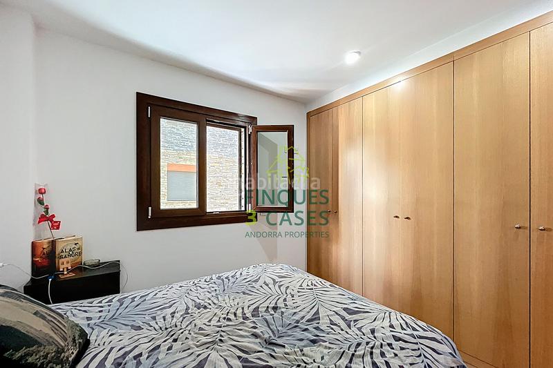 Foto f04edc56-ac6e-4ad3-a47f-b74f2af0707d. Apartament amb calefacció aparcament a Encamp Encamp