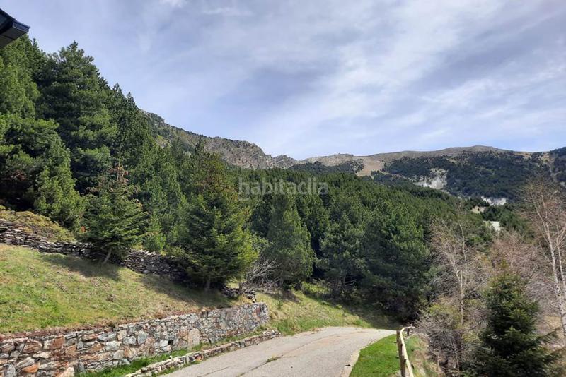 Foto 573a1484-000d-41fe-beea-a302e3cc004c. Casa aparellada amb calefacció aparcament a Centro Andorra la Vella