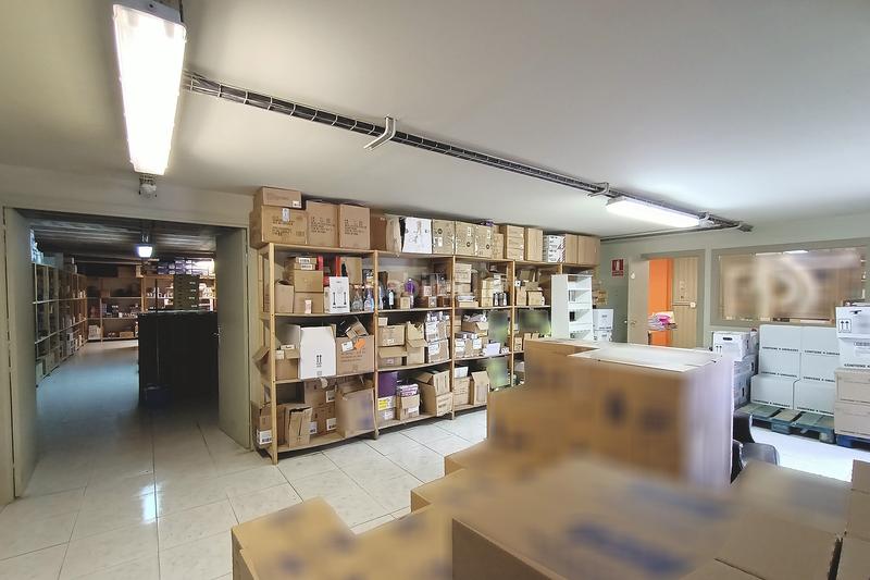 Foto 7729ac13-d0b5-49c5-8dc6-e8f66683a98f. Local comercial a Els Cortals Encamp