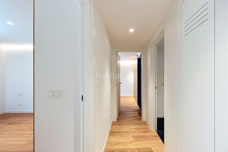 Foto 6d7fd58d-c9b2-4bea-829d-f99496f3d7c3. Apartament amb xemeneia calefacció aparcament piscina a Madrid