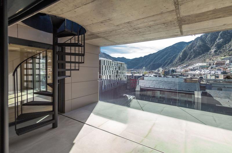 Foto c62a119b-e1d7-41a9-8614-a6fe5279af3c. Attico con riscaldamento parcheggio in Centro Andorra la Vella