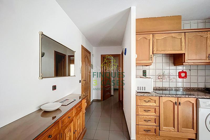 Foto 37e97448-c00a-472e-8249-bd61b2388e26. Lloguer apartament amb aparcament a Encamp Encamp
