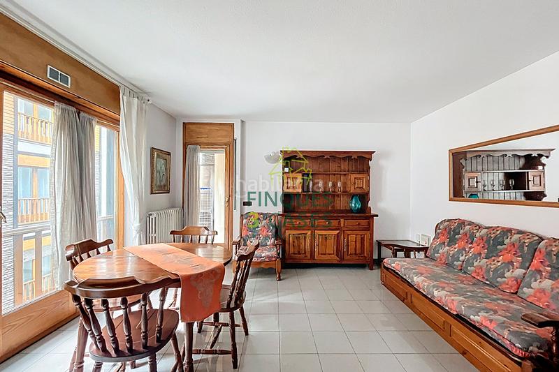 Foto 64606f7d-81c9-4e0d-b683-2c786debe2fb. Lloguer apartament amb aparcament a Encamp Encamp
