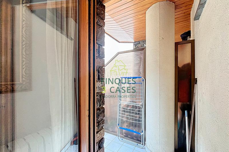 Foto 9ab92fb2-f432-4c7d-afdd-3e975f3414a0. Lloguer apartament amb aparcament a Encamp Encamp