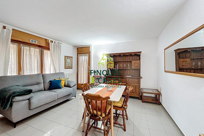 Foto 32c00b6e-5896-47ed-9a9a-945591d56419. Location appartement avec parking dans Encamp Encamp