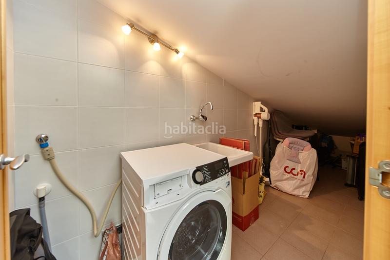 Foto 805800bb-85f4-4986-91f5-d6021e150a3b. Location attique avec parking dans Les Escaldes Escaldes-Engordany
