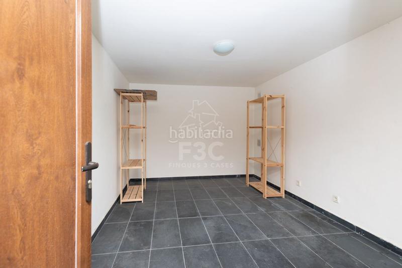 Foto 1376b500-914f-4dd3-ad55-07ad4bc3012c. Casa aparellada amb calefacció aparcament a Les Escaldes Escaldes-Engordany