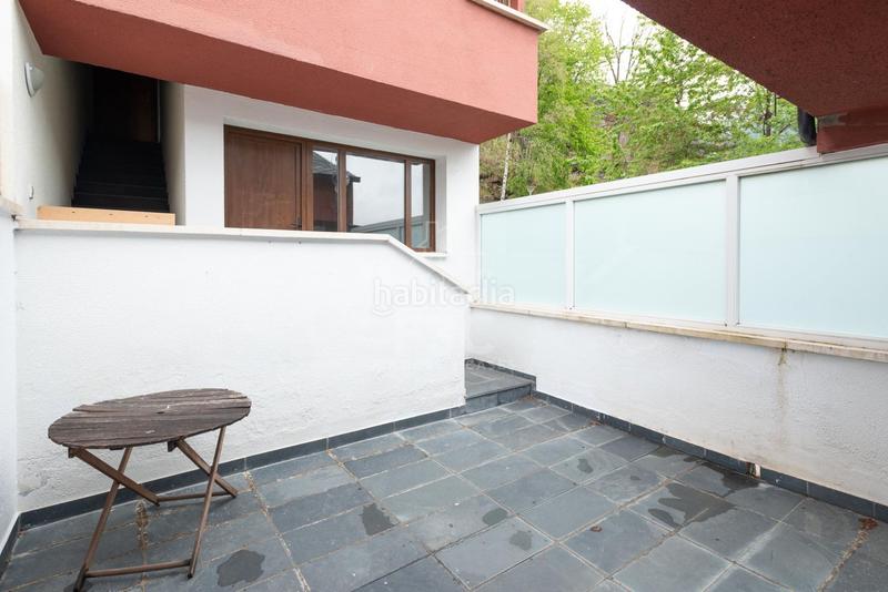 Foto 7ba86e9d-27b3-409e-9a26-043d7096bca3. Casa aparellada amb calefacció aparcament a Les Escaldes Escaldes-Engordany