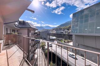Dúplex en La Massana. Duplex con altillo recién reformado para comprar en el centro de