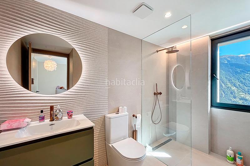 Foto f25ec27f-8b79-4293-90a4-624703119662. Chalet avec chauffage parking dans Canillo Canillo