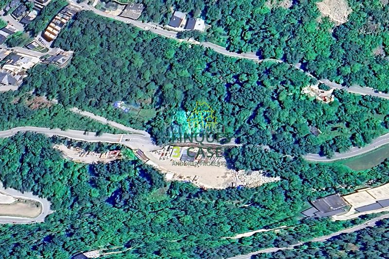 Foto 39fcf0f0-82d2-4952-af2f-e03641581445. Finca rústica parcela de terreno para comprar en escaldes en Escaldes-Engordany