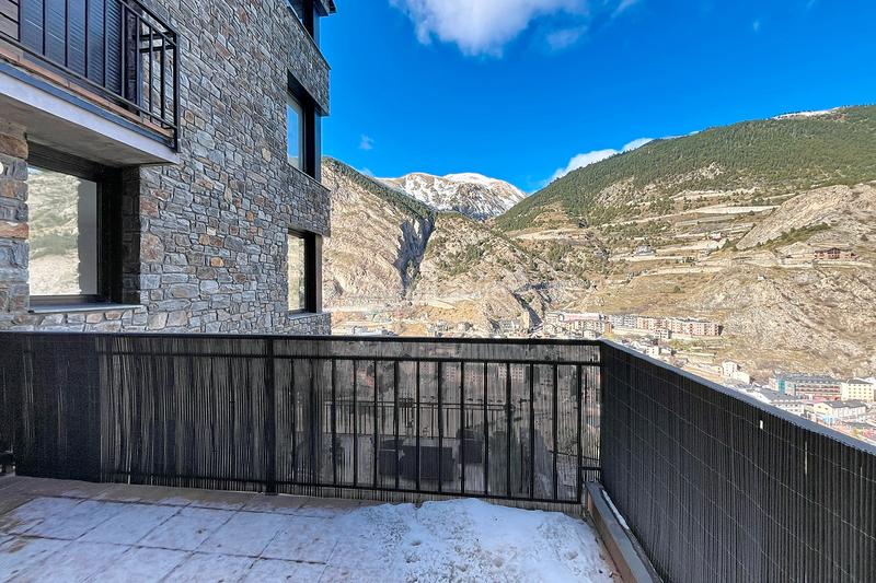 Foto 0847d2aa-a1c4-49ad-8eb8-56bf9fc0f271. Rent flat with parking in El Forn-Prats-Meritxell Canillo