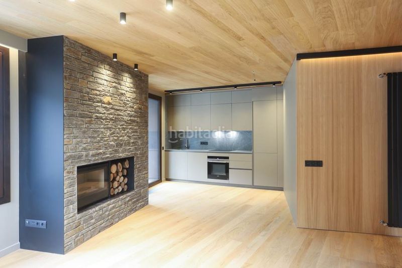 Foto e590e9f4-2b1c-4ac0-995d-29b1c29684a4. Miete etagenwohnung mit kamin parking in El Tarter Canillo