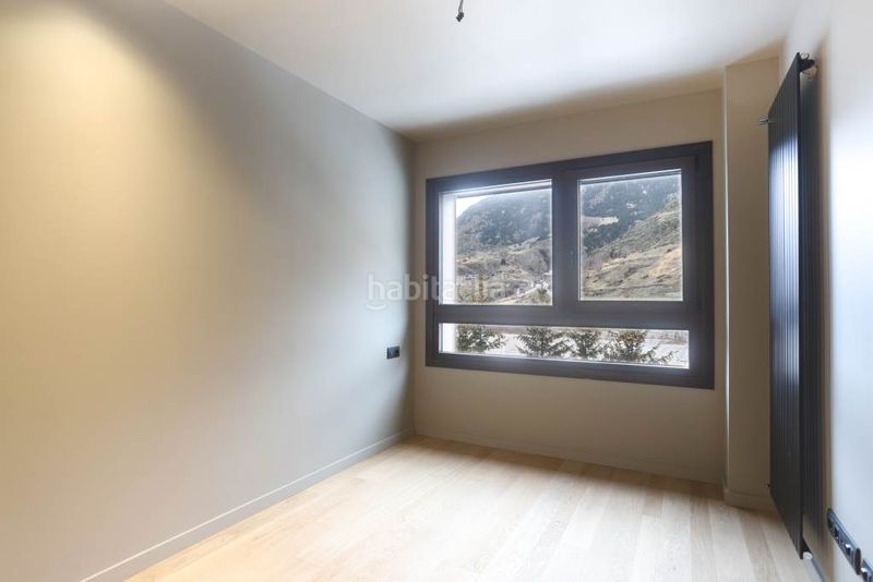 Foto f33cff35-1c74-455d-b55d-2f424aea192f. Miete etagenwohnung mit parking in El Tarter Canillo