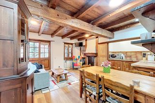 Miete Erdgeschoss in El Tarter. Planta baja con jardín en alquiler en el tarter