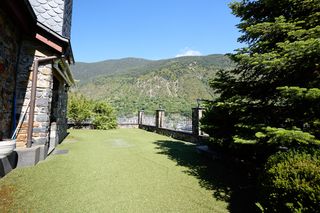 Miete Chalet in Encamp. Casa con jardín en alquiler en el centro de encamp