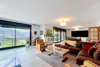 Chalet  Carrer de roca corba. Excepcional chalet independiente en venta en escaldes