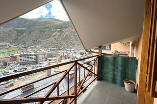 Pis de 5 habitacions en venda a Encamp · 20 de 60