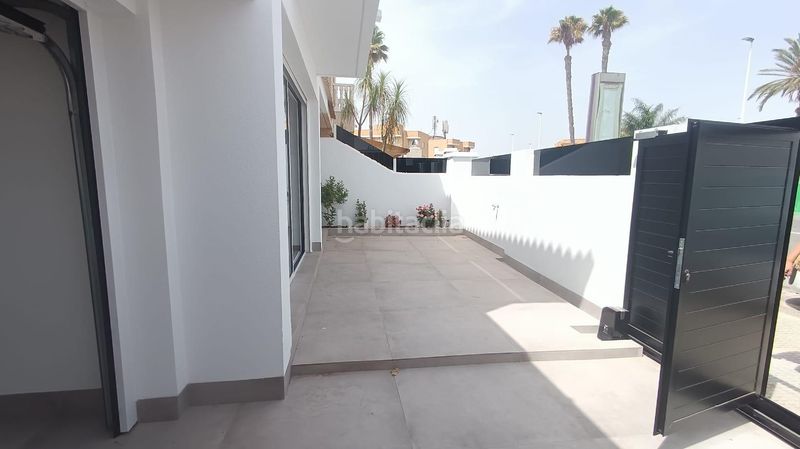Foto 4fcaa9cf-8f0f-423d-9ae3-9c595609419f. Casa amb calefacció aparcament a Santiago de La Ribera San Javier
