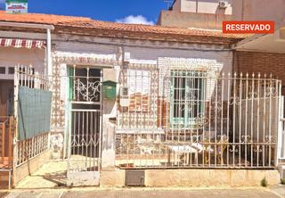Maison jumelée à Centro. Casa en planta baja muy cerca de la playa.