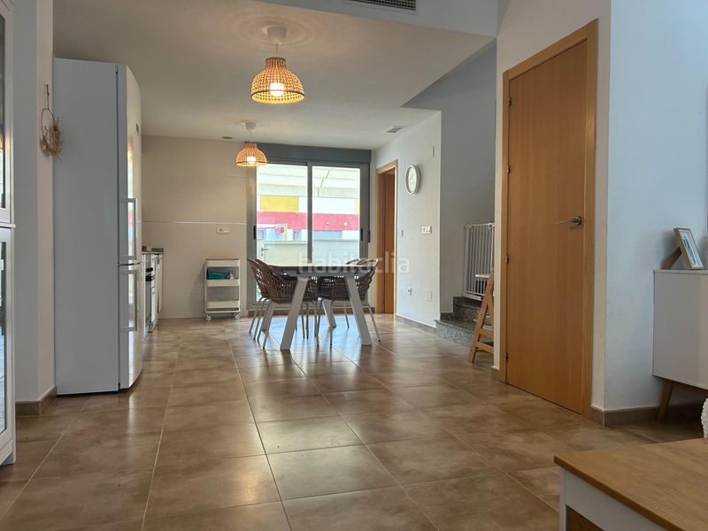 Foto ba184119-ab35-4eec-8f81-ea8e2154a9b3. Casa aparellada amb aparcament piscina a Las Lomas de Rame-Bahía Bella Alcázares (Los)