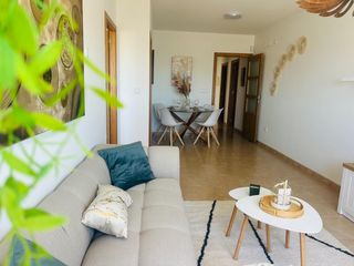Apartament  Mahon. Bonito apartamento de 3 dormitorios en pilar de la horadada