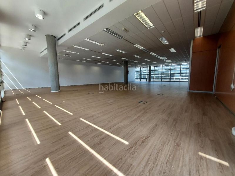 Foto 1cd63a1d-1655-482d-b917-f99ccd6bf4a9. Location bureau avec chauffage dans Zona Industrial Alcobendas