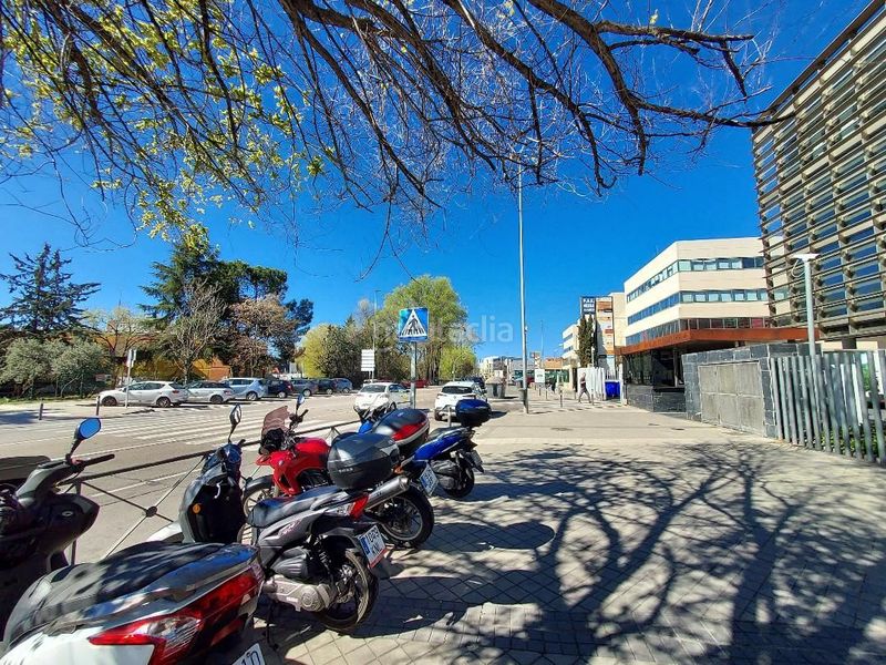 Foto 8b7871f9-d923-4987-92fc-16732a6f8632. Location bureau avec chauffage dans Zona Industrial Alcobendas