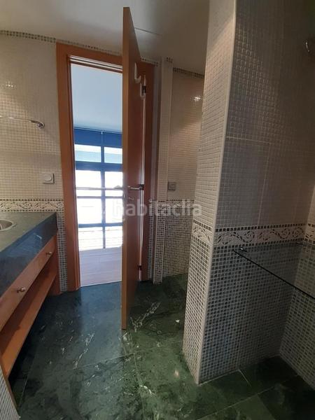 Foto 351c3379-285d-42e7-8292-fa8f4c5a5dc9. Location loft avec chauffage parking piscine dans Vega de la Moraleja San Sebastián de los Reyes