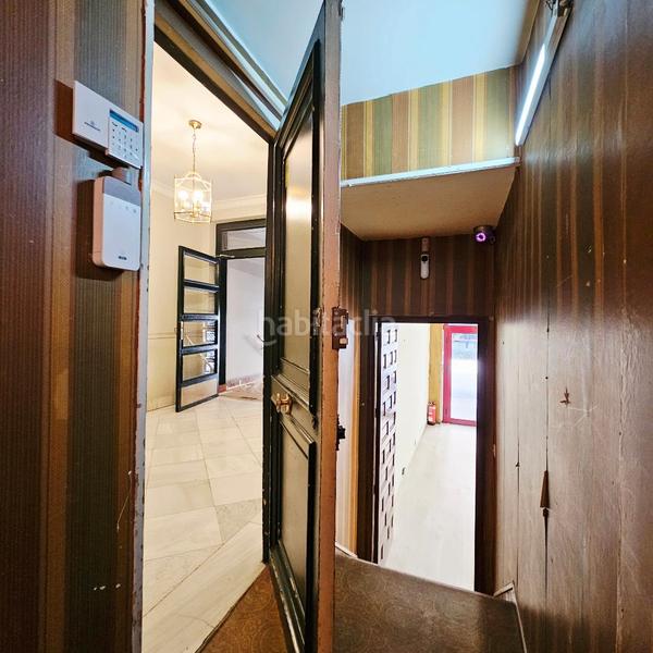 Foto f23cf072-acab-4290-a3b0-2e6547a52a0e. Geschäftsraum in Ibiza Madrid