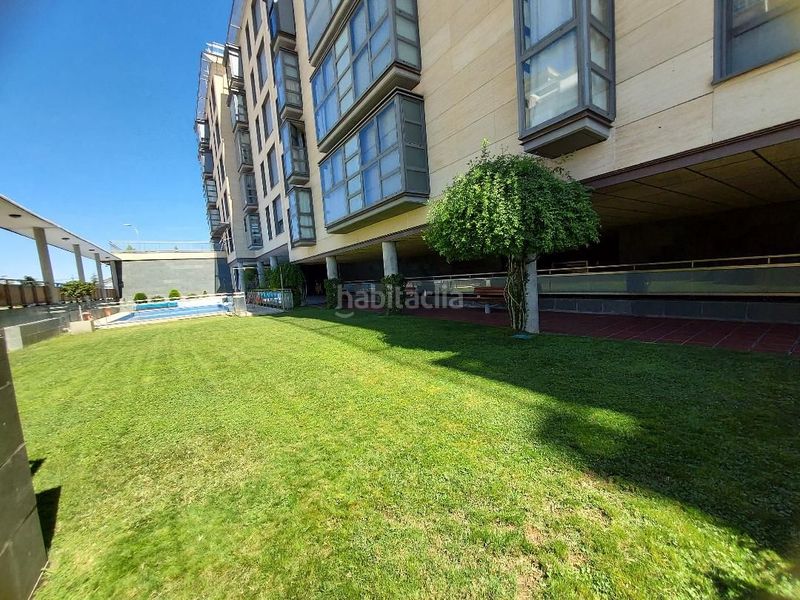 Foto f57d5cde-c8c9-4e73-9bbb-9f713a5d8cb6. Rent flat with heating parking pool in Sanchinarro Madrid