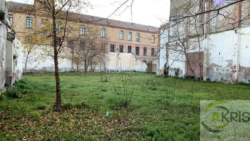 Foto 202954c1-c87d-4dfe-970a-1cfc90e6f78a. Terreny residencial a Centre Figueres