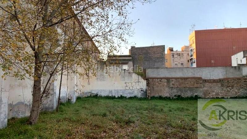 Foto 5e733988-6468-47c8-950b-9c471e547e29. Terreny residencial a Centre Figueres