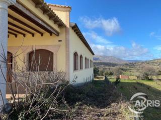 Mas à San Pablo de los Montes. Casa rustica de uso hostelero con cargas