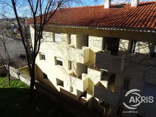 Edificio en Recas. 8 chalets y edificio de 6 pisos en venta en recas