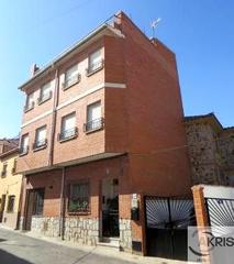Pis a Navahermosa. Vivienda centrica en navahermosa