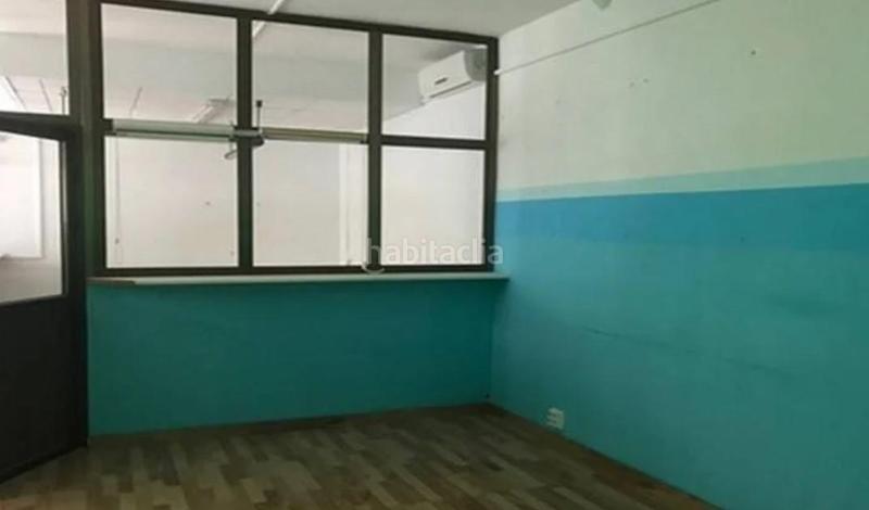 Foto b190acfa-ea60-43b1-ae59-24d88df19116. Local comercial  en venta , tarragona en Cambrils