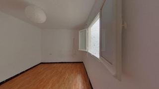 Piso en Cerdanyola Sud. Piso en venta en mataró barcelona ocupado