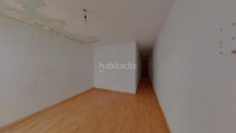 Foto bac4fe48-f625-4f10-b228-e42a13c59606. Pis a Cerdanyola Sud Mataró