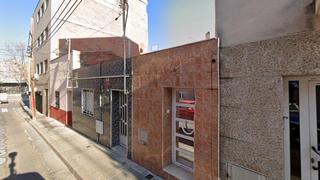 Casa a Ca n'Oriac. Casa en venta en sabadell, barcelona ocupada