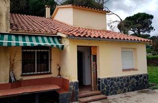 Casa en Riells i Viabrea. Casa en riells i viabrea, girona ocupada