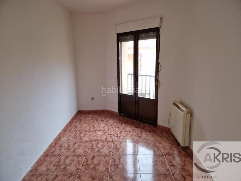 Foto 2b819fab-f0a2-419b-933a-52aed0dbd3aa. Casa pareada casa en venta en los yebenes en Yébenes (Los)