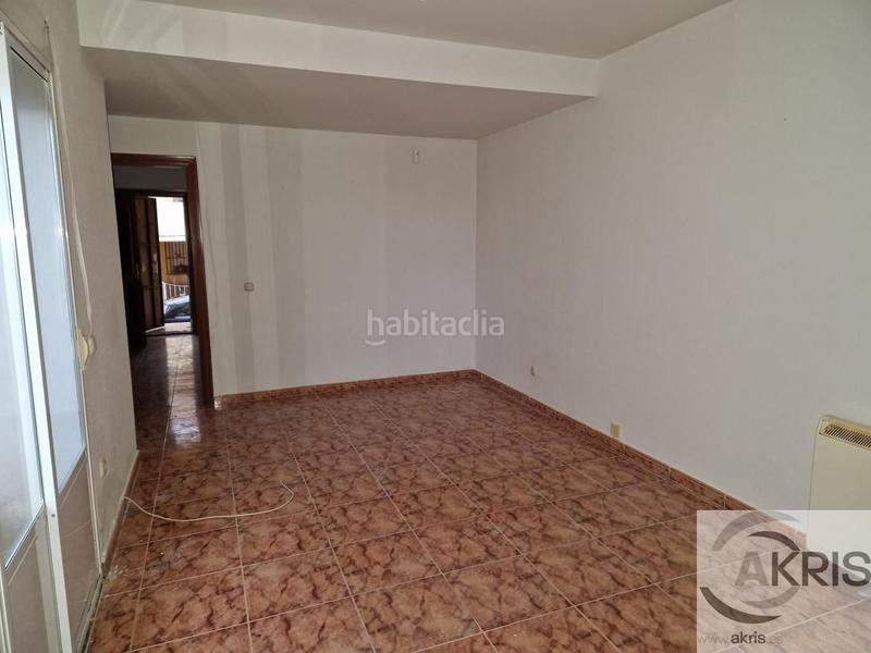 Foto 7aa2731f-ae32-4f89-9d7d-fb572b72bc8a. Casa pareada casa en venta en los yebenes en Yébenes (Los)