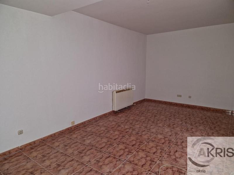 Foto ef063ca3-3deb-45fc-a63f-0f8594c2c558. Casa pareada casa en venta en los yebenes en Yébenes (Los)