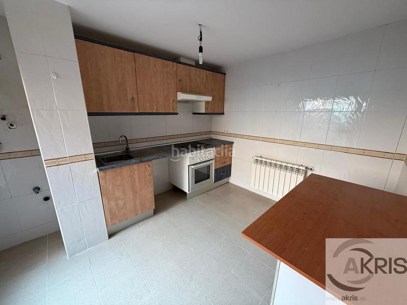 Foto 6f2e433e-3b7f-4110-9f0c-6991a7f6cc2e. Pis amb calefacció aparcament piscina a Urbanización San Isidro Ocaña